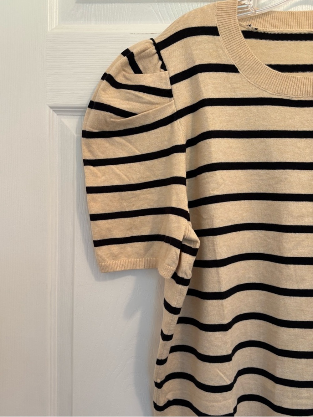 Striped Puff-Sleeve Sweater Tee - Beige & Black Women’s XXL - Picture 2 of 5